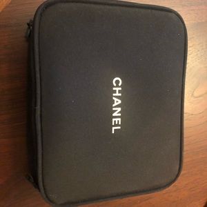 Chanel Mini Travel Brush Set